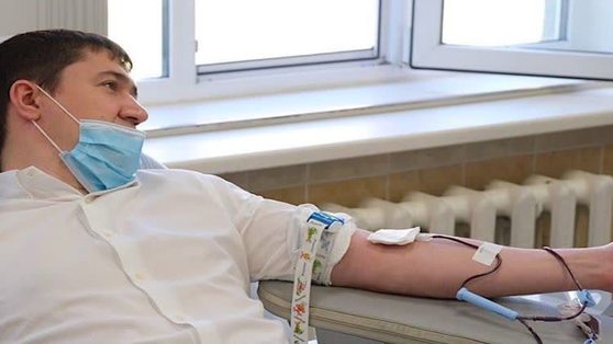Дмитрий Махонин впервые стал донором крови