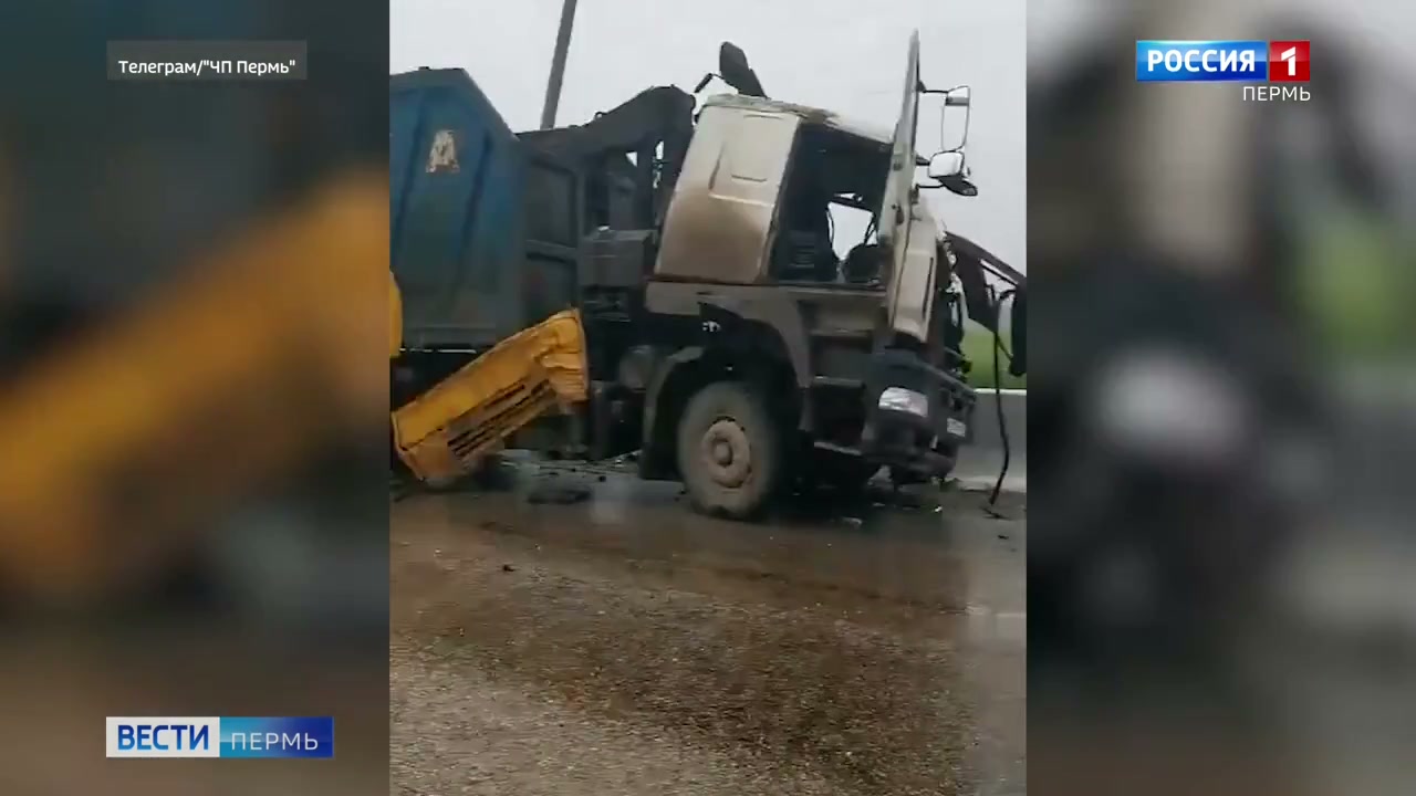 В Соликамске столкнулись два грузовика | Вести-Пермь