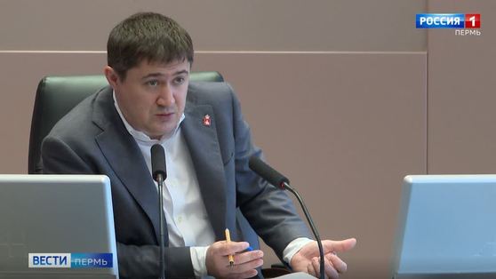"Голову в песок спрятали, и работать не хотим": глава Прикамья потребовал ускорить темпы расселения аварийного жилья
