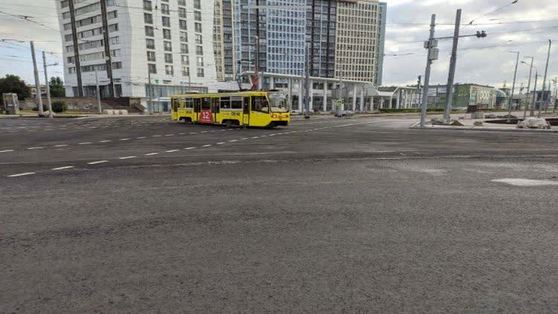 На перекрестке улиц Революции и Сибирской возобновлено движение транспорта