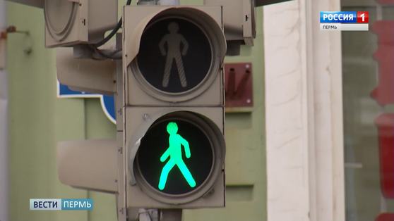 В Перми эвакуатор сбил двух детей на пешеходном переходе