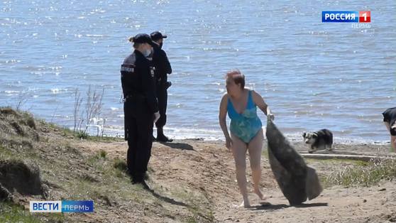 Самоизоляция: полиция дежурит на городских пляжах