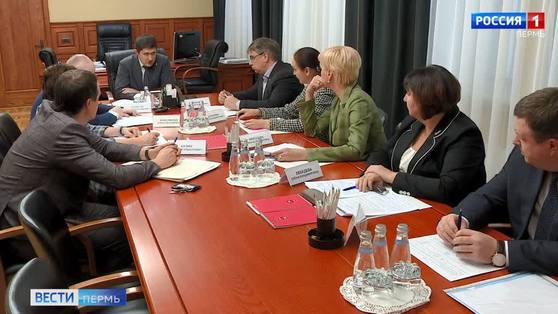 Дмитрий Махонин провел рабочую встречу с активом регионального штаба ОНФ