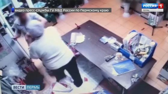 В Перми мужчина с ножом пытался ограбить цветочный павильон