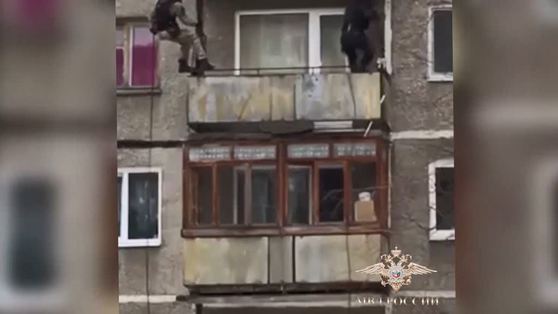 "Наркотик мешали с детской молочной смесью": в Перми спецназ взял штурмом жилище наркодилеров 