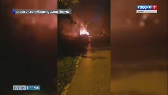 Возможен поджог: в Перми сгорела машина
