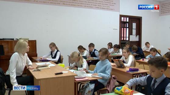 Термометрия, отсутствие звонков и один кабинет: как школы соблюдают требования Роспотребнадзора