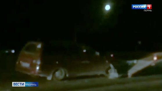 На ул. Светлогорской внедорожник сбил пожилого мужчину