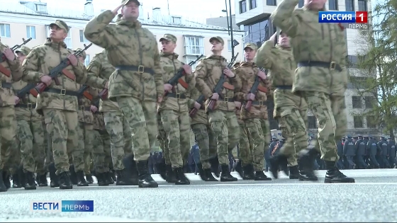 Парад Победы в Перми: впервые по Октябрьской площади пройдёт коробка участников СВО