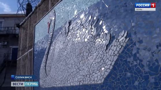 В знаменитом "Белом лебеде" осужденным не выдавали одежду 