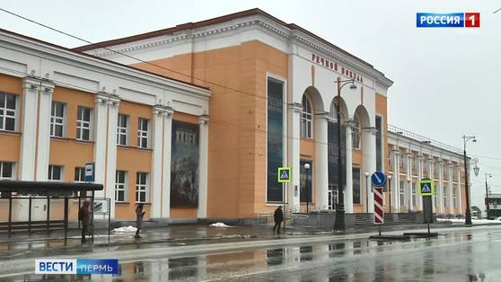 Краевой суд определяет судьбу исторического парка "Россия - моя история" в здании Речного вокзала  