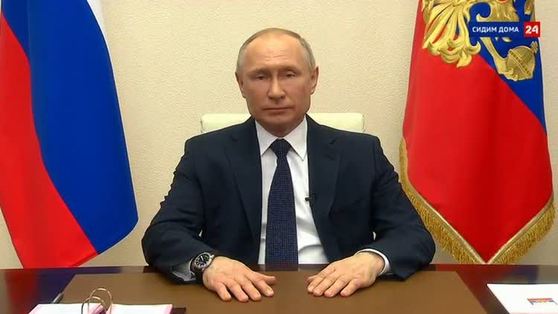 Владимир Путин: "Режим нерабочих дней продлен до 30 апреля" 