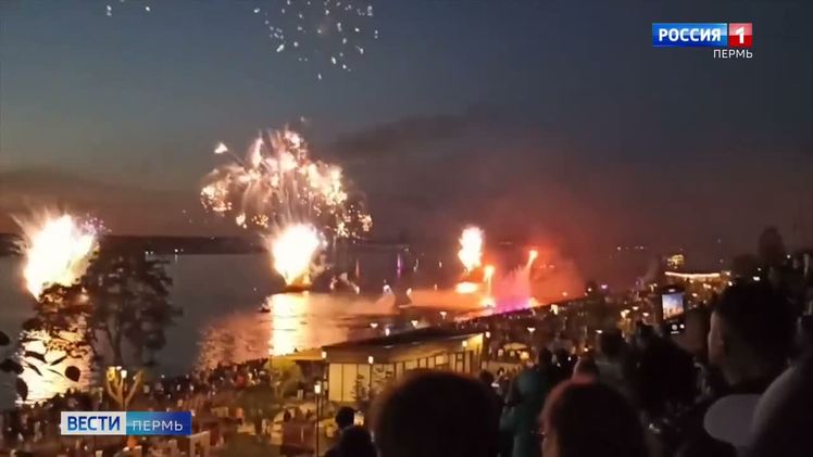 Ведущие один день в городе