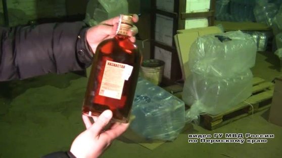 "Подделывали от водки до коньяка и виски": в Березниках изъято свыше 42 тонн контрафактного алкоголя