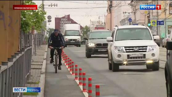 В Перми началась установка велосипедных столбиков