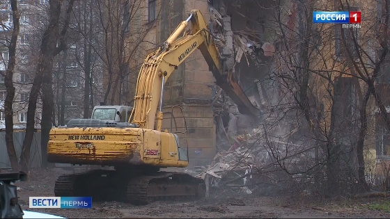В Перми из-за сноса дома временно перенесли остановку