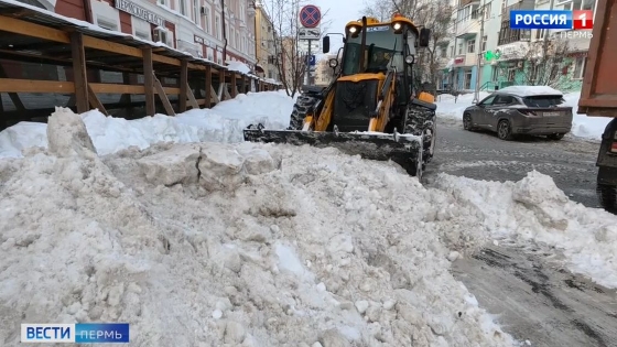 Из центра Перми вывезли почти 300 тысяч кубометров снега