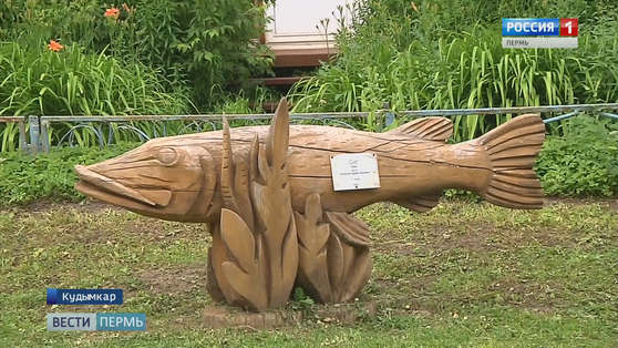 "Живое дерево": в Кудымкаре стартовал фестиваль деревянной скульптуры