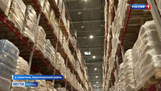 Гречки хватит всем: склады Пермского края забиты продуктами