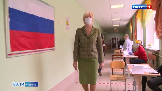 В голосовании по поправкам в Конституцию приняла участие Ирина Ивенских
