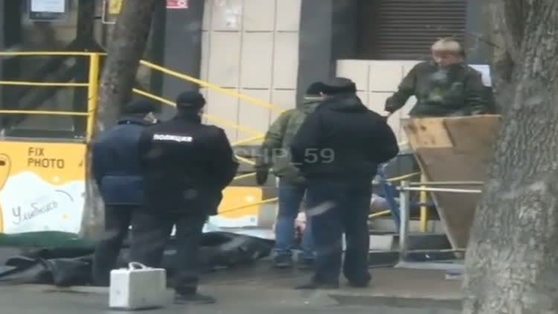 В Перми с крыши жилого дома упал мужчина и разбился насмерть