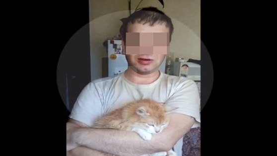 Пермяк, сыгравший кошкой в боулинг, извинился перед россиянами за свой поступок