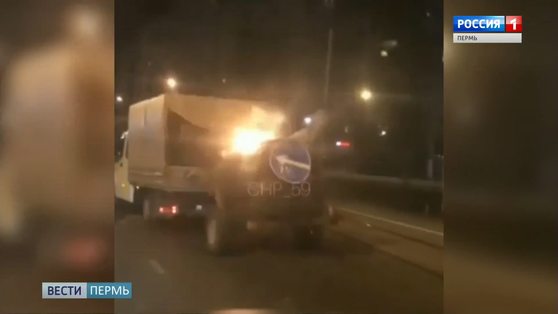 В Перми во время движения загорелся прицеп