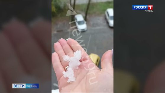 В Перми выпал град