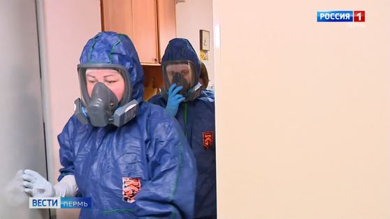 Коронавирус: врачи и медсестры снова переходят на вахтовый режим работы