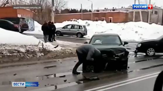 Смертельное ДТП: на ул. Подлесной столкнулись сразу три автомобиля