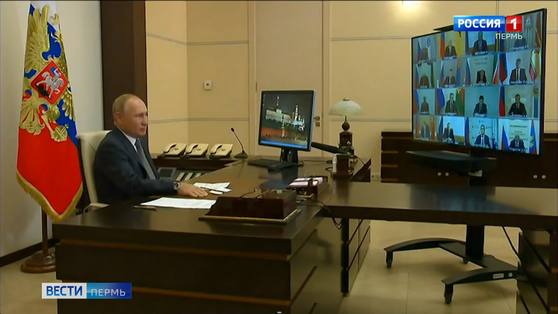 Владимир Путин провел встречу с избранными главами регионов
