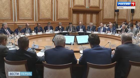 В полпредстве обсудили “мусорную” реформу