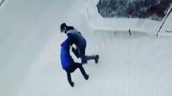 В Перми по "горячим следам" задержан подозреваемый в грабеже