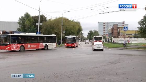 Ограничения движения на ул. Гусарова введены из-за плановых работ на теплосети