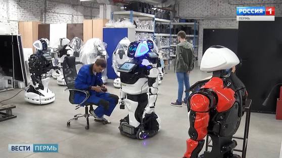 «Железный доктор». Репортаж с производства роботов-врачей  