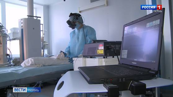 Офтальмологи детской краевой больницы получили новую лазерную установку