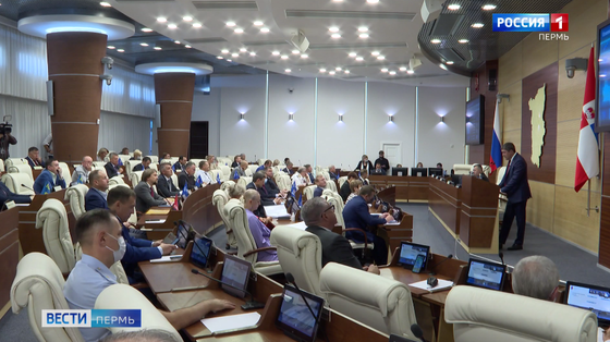 Дмитрий Махонин представил доклад о результатах работы регионального Правительства за 2020 год
